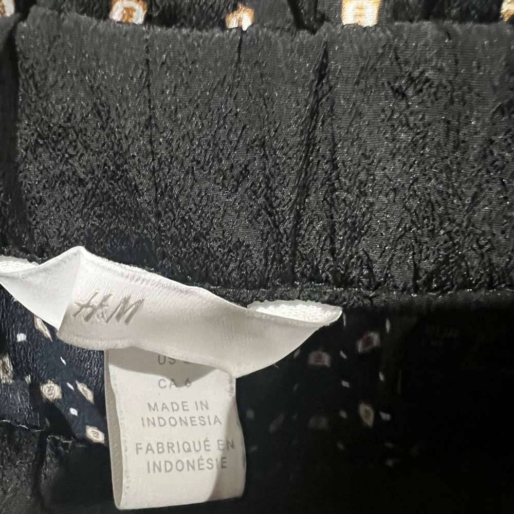 H&M Black and White and Bronzey Color Straight Leg Pants Stretchy Waistband 6 - Picture 3 of 3